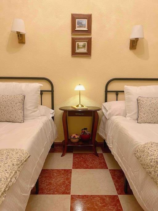 La Casa De Manolita Villa บาเอนา ภายนอก รูปภาพ