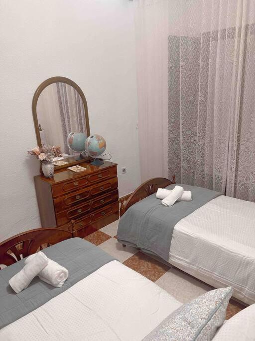 La Casa De Manolita Villa บาเอนา ภายนอก รูปภาพ